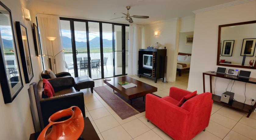 Piermonde Apartments Кернс Екстериор снимка