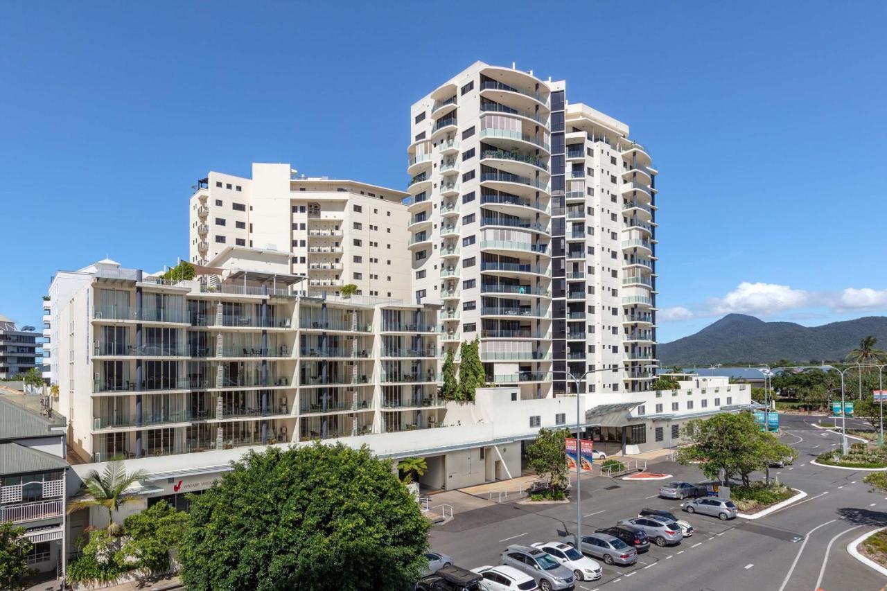 Piermonde Apartments Кернс Екстериор снимка